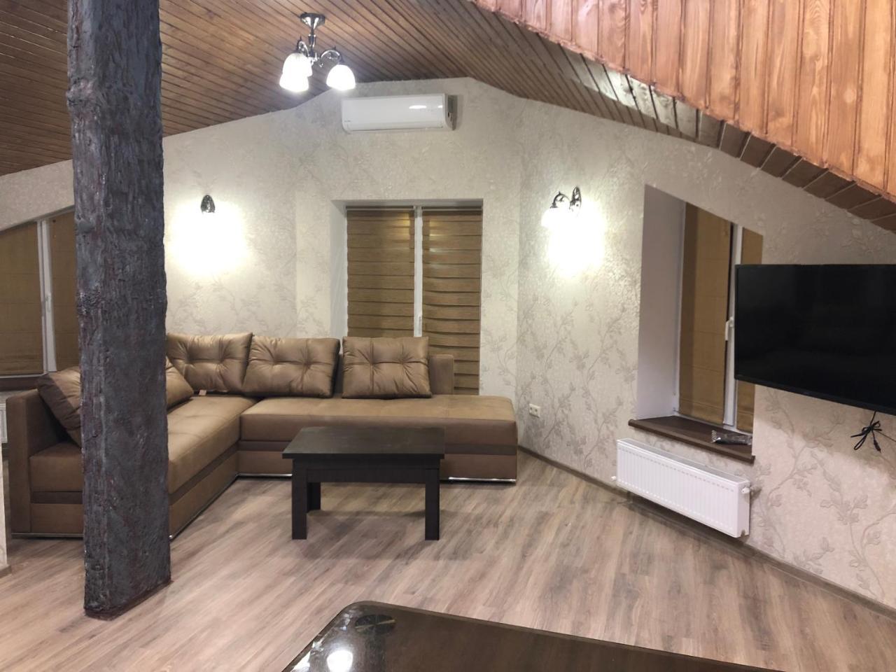 Sartawi.Apartment Soemy Buitenkant foto