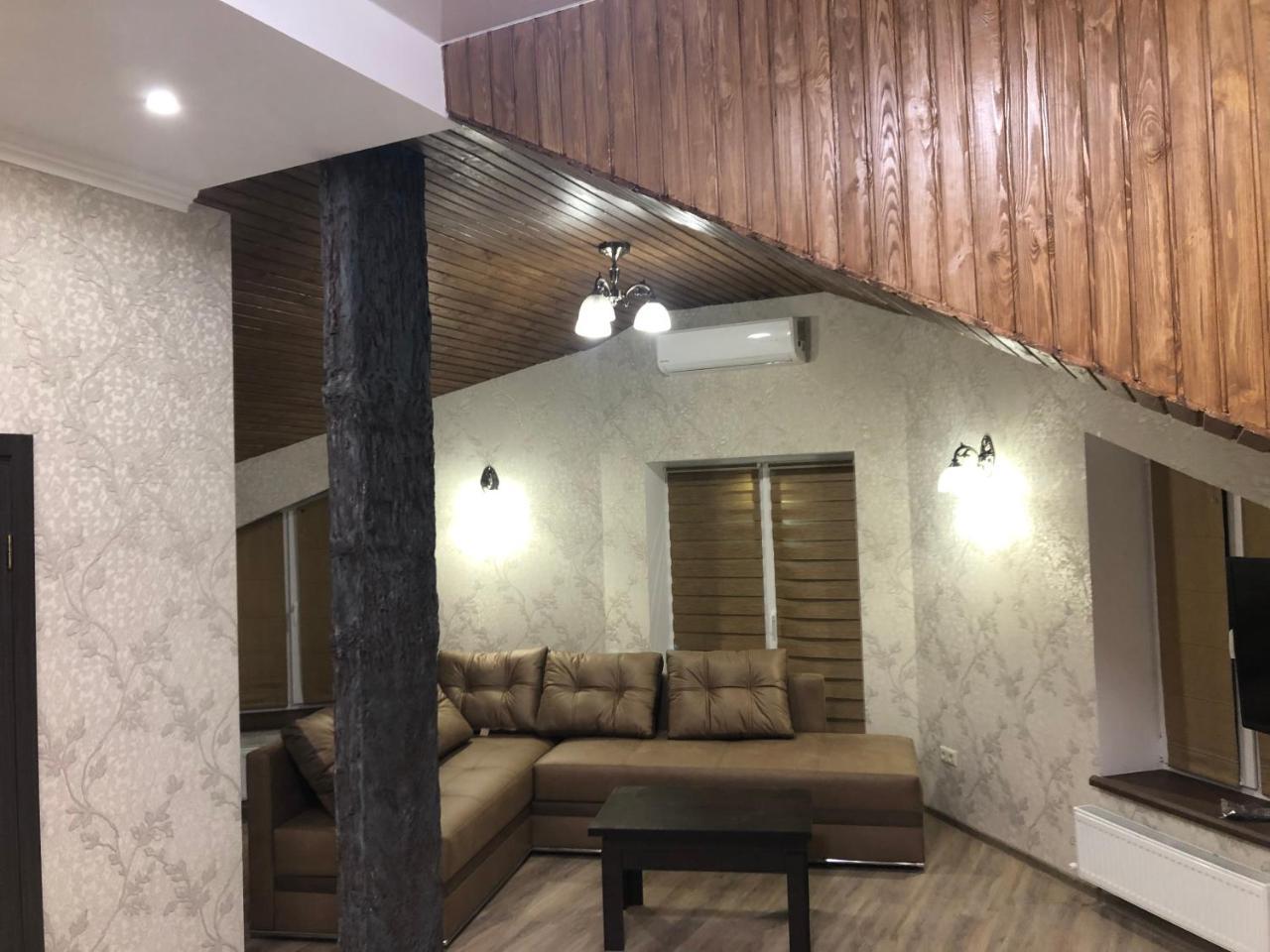 Sartawi.Apartment Soemy Buitenkant foto