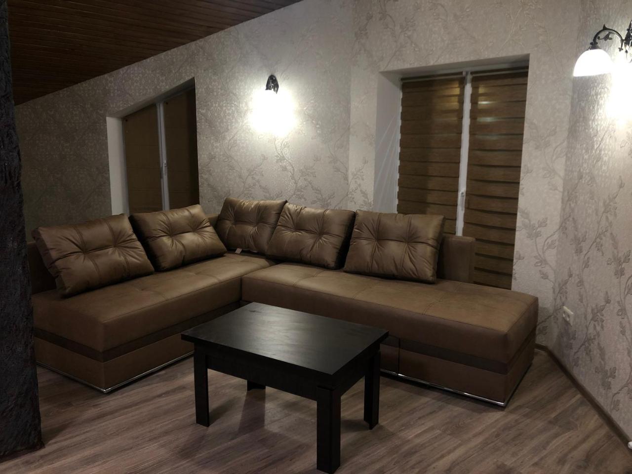 Sartawi.Apartment Soemy Buitenkant foto