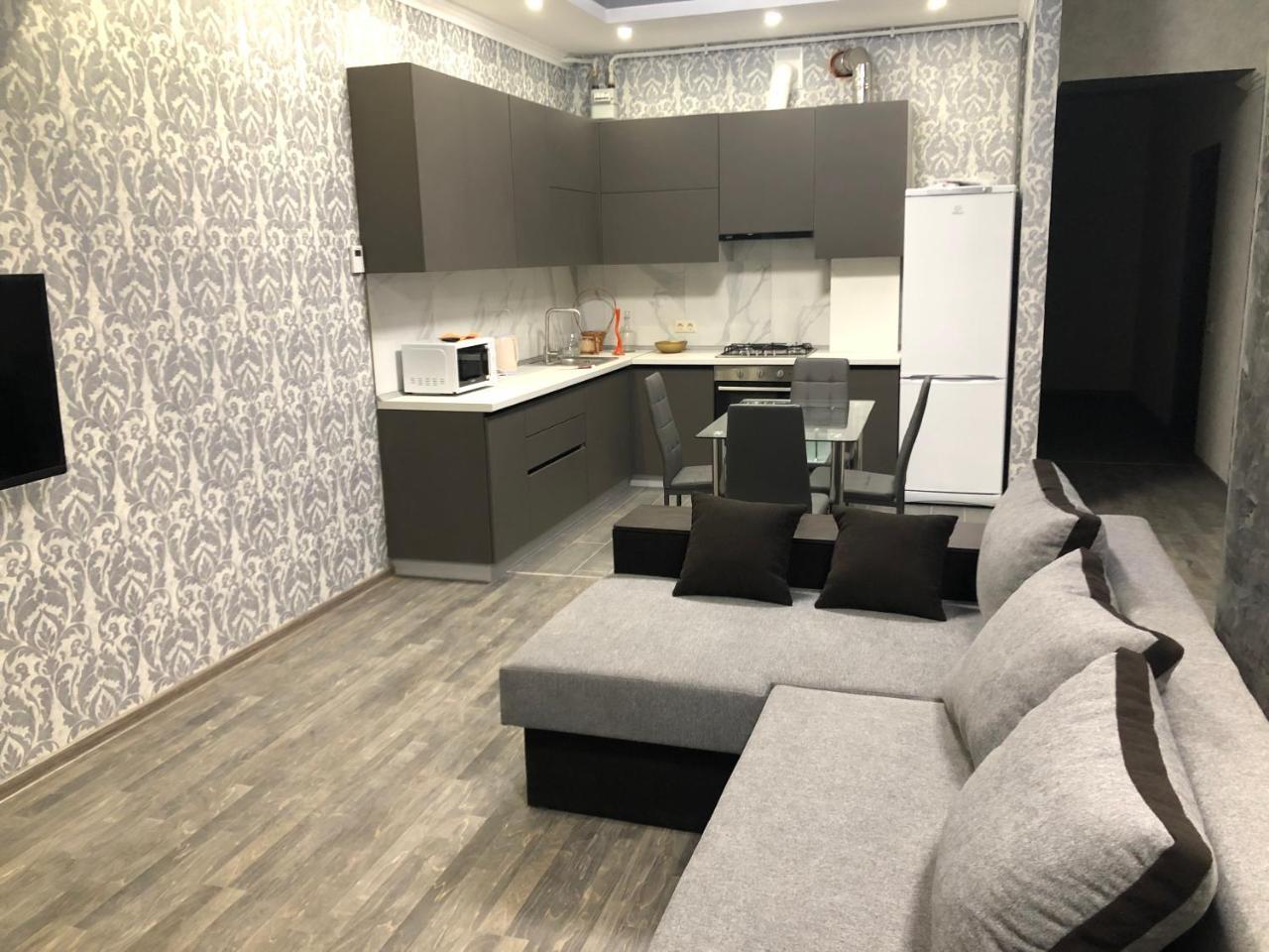 Sartawi.Apartment Soemy Buitenkant foto